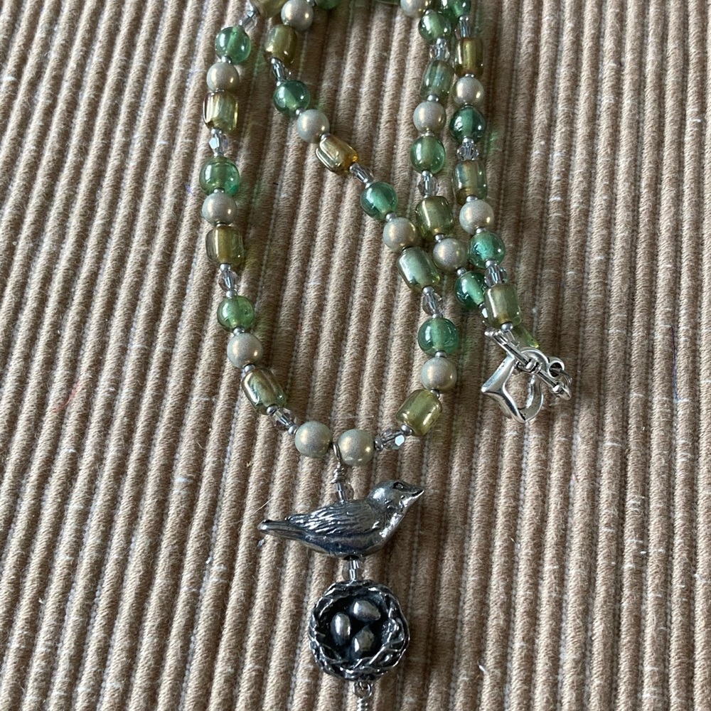 New Spring Green Polished Glass & Swarovski Crystal Necklace Bird & Nest Pend…